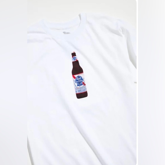 NWT-URBAN OUTFITTERS PBR Beer Bottle Tee - Picture 2 of 2